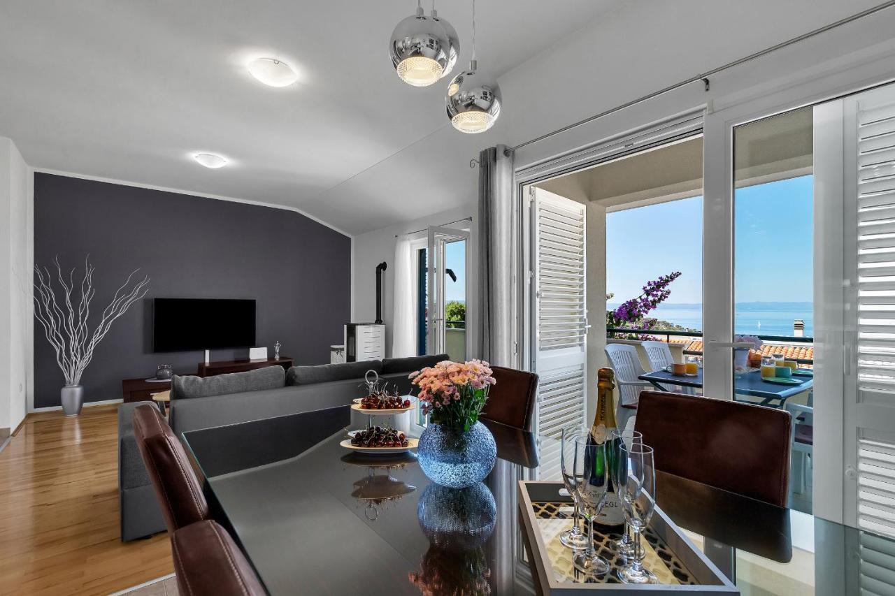 Stunning City View Apartment Makarska Bagian luar foto